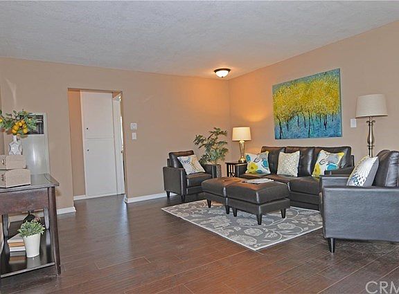 4th image of 5342 McCulloch Ave