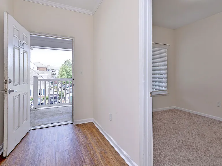 4345 New Town Ave #202 — Photo 6