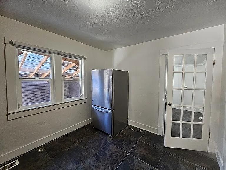 1st image of 488 E Louise St #488