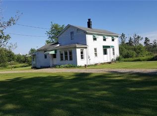 9833 Dewey Rd, Waterford, PA 16441