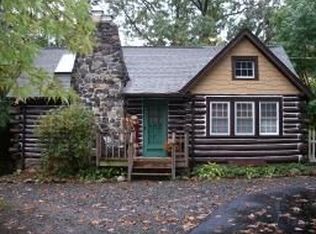 39 Upper Rainbow Trl, Denville, NJ