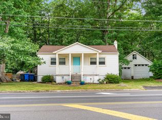 510 Hartford Rd, Mount Laurel, NJ 08054