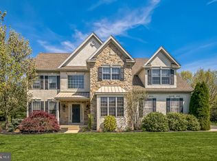 310 Ponderosa Ln, Ambler, PA 19002