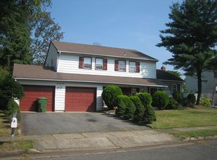 196 Monroe Ave, Edison, NJ 08820