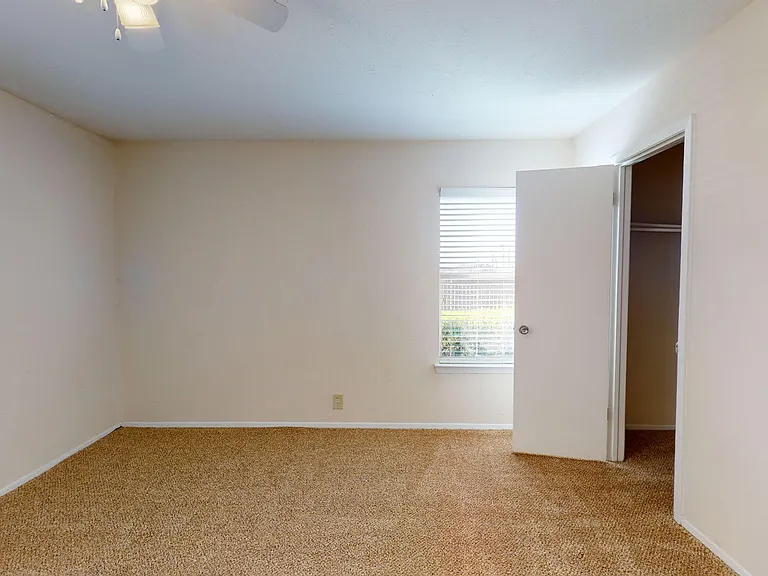 Addison Apartments at the Park — Photo 120