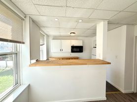 86 Willow St, Cohoes, NY