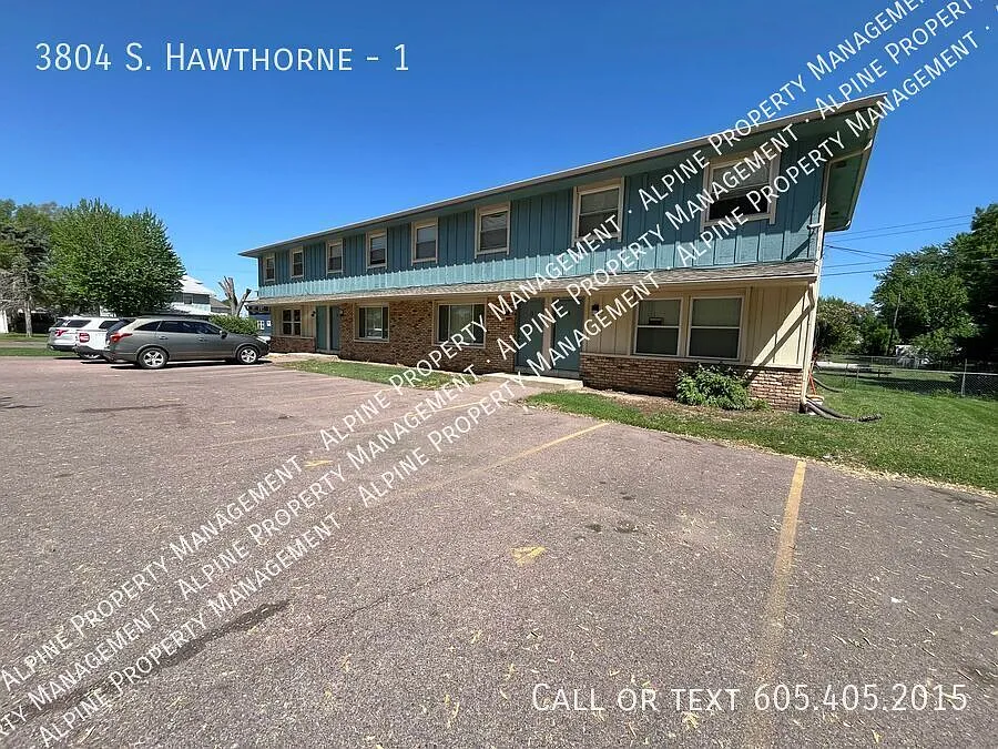 3804 S Hawthorne Ave #1