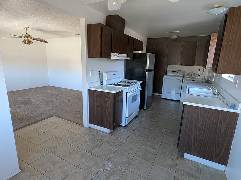 2385 San Pedro Ave — Photo 5