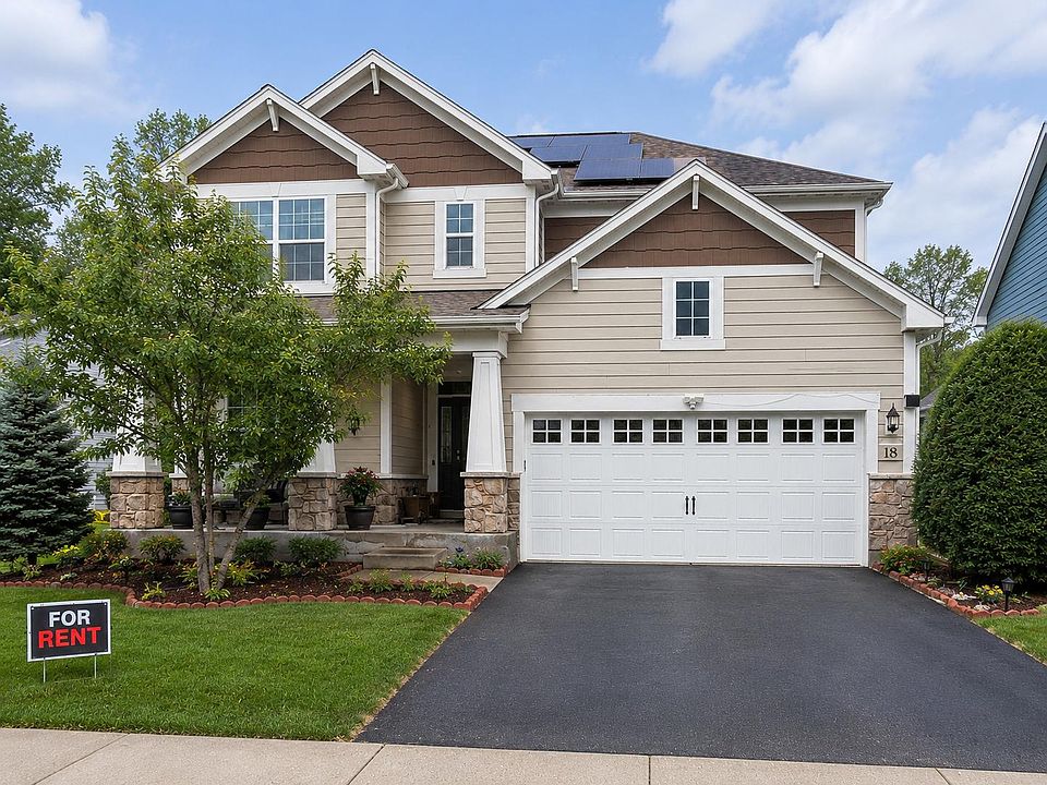 1st image of 18 Beverly Ln