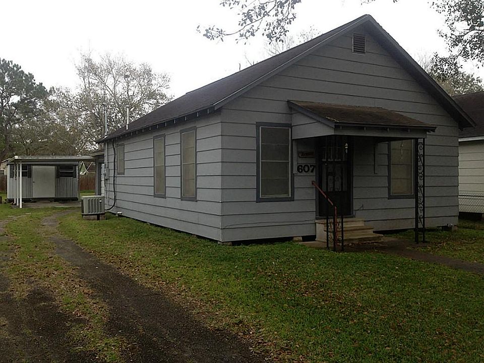 1st image of 607 Oscar St