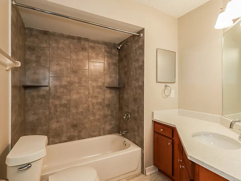 7749 Pikes Peak Dr — Photo 12