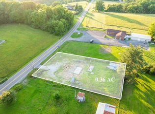 1794 Chestnut Hill Rd, Dandridge, TN 37725