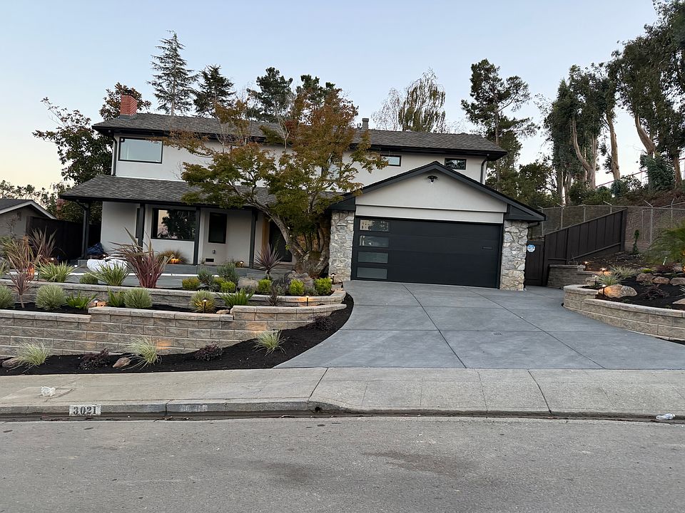1st image of 3021 Alcazar Dr