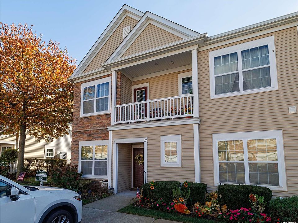 1st image of 31 Southampton Drive #31
