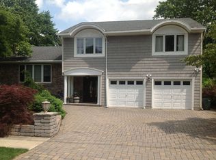 20 Gail Ct, Springfield, NJ 07081