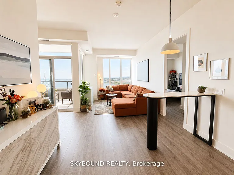 385 Winston Rd #6 — Photo 15