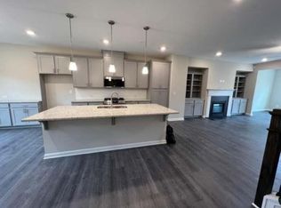 721 Brecklin Ln, Woodstock, GA