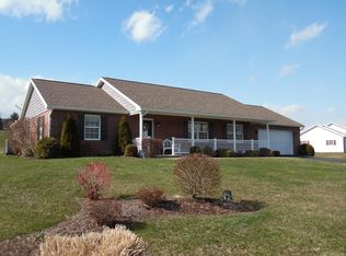 6309 Tuscarora Dr, Huntingdon, PA 16652