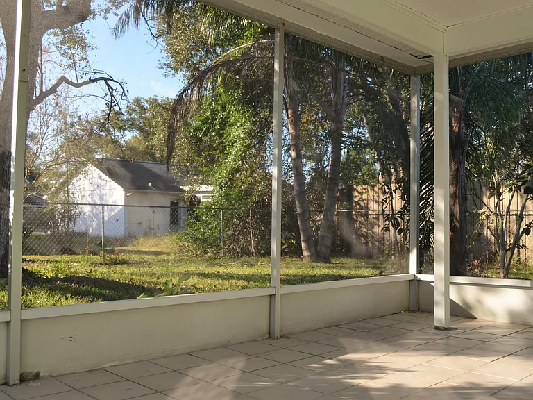 7442 Como Dr — Photo 20