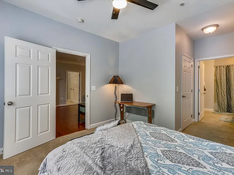 501 Hungerford Dr #154 — Photo 14