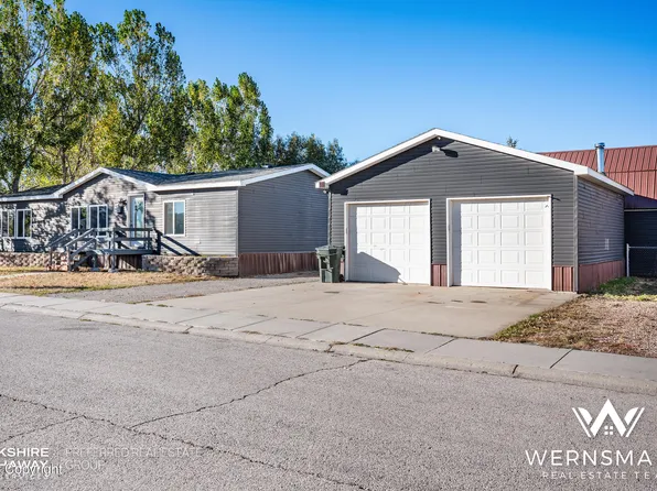 1803 Nevada St, Gillette, WY 82716