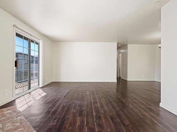 5th image of 120 Bonita St APT C