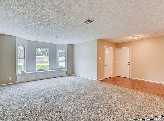 2nd image of 7806 Benbrook