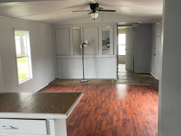 144 Bills Cir