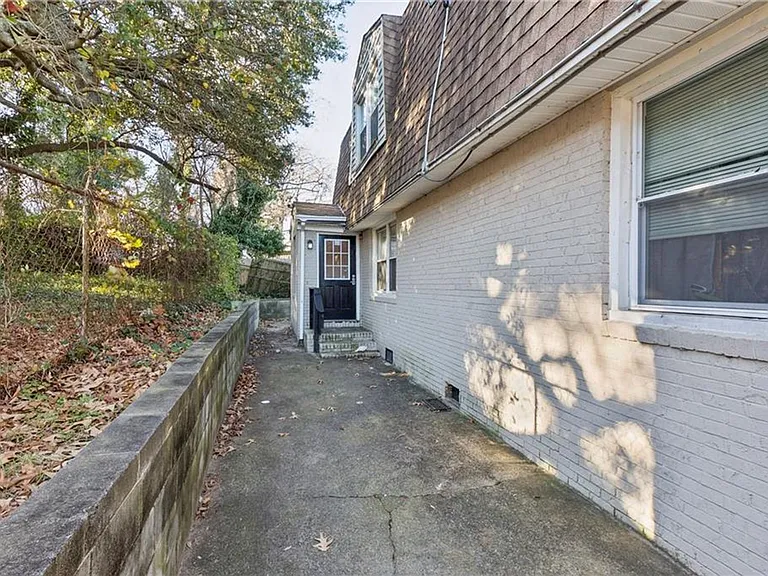 1005 Hillside Ave — Photo 19