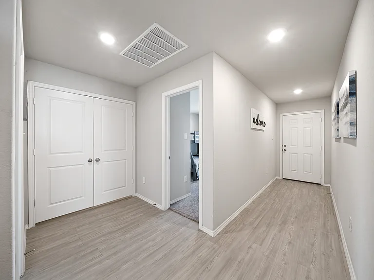 7026 Randado Ct — Photo 20