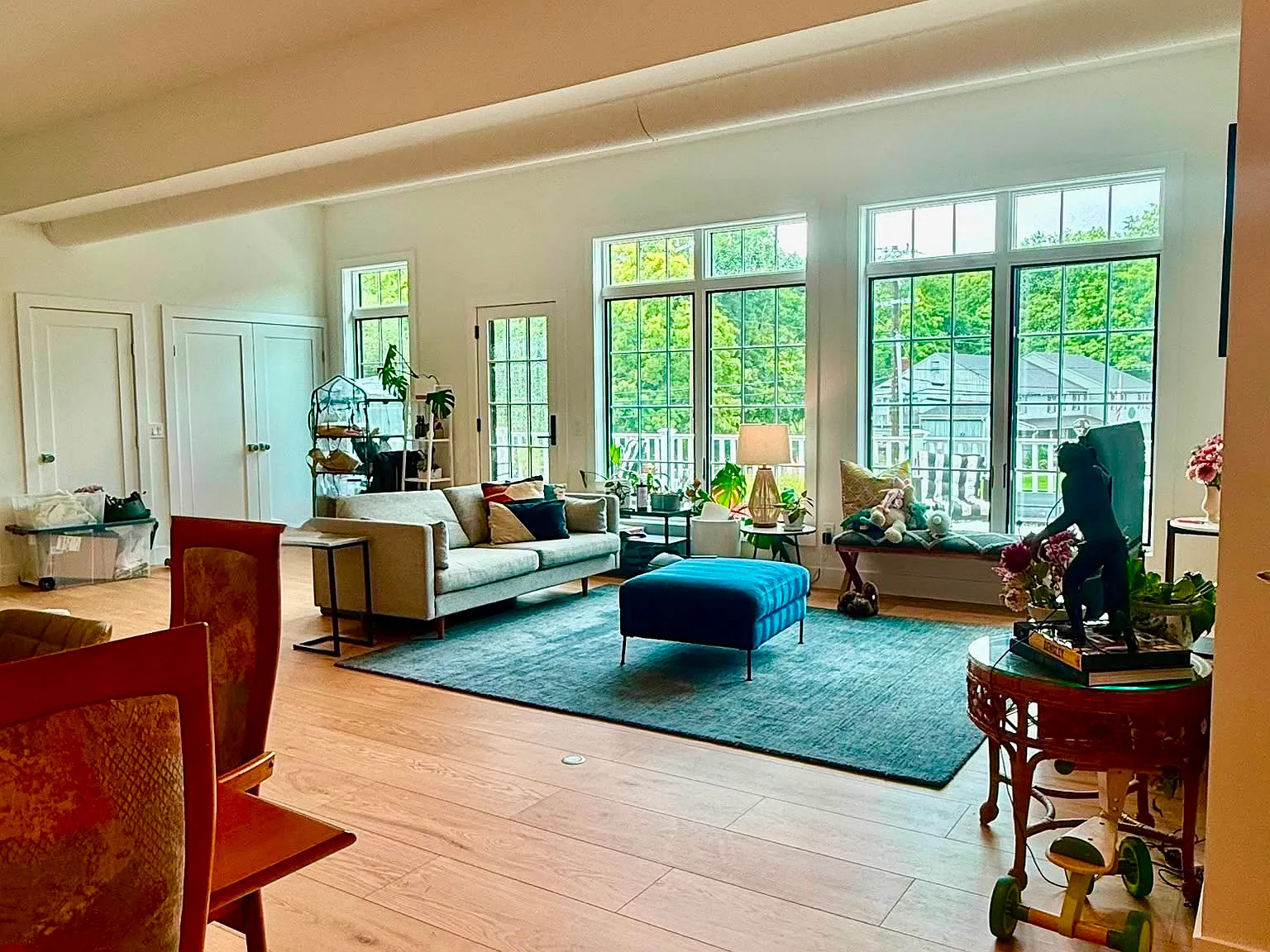 2 bed, 1300 sqft, $3,000 — Photo 2