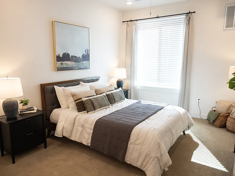 2025 E Carlson St #B105 — Photo 9