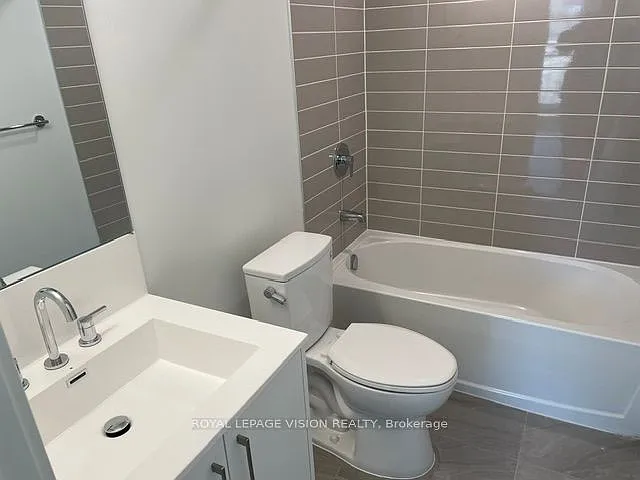 4010 Eglinton Ave W #202 — Photo 25