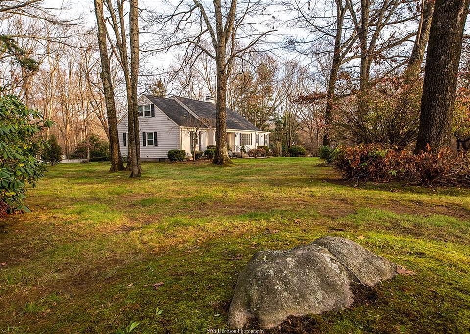 1st image of 201 Varnum Dr