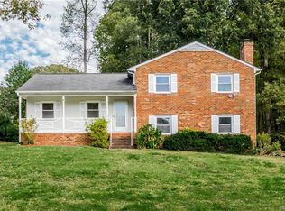 1261 Abingdon Rd, North Chesterfield, VA 23236