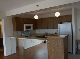 98-402 Koauka Loop APT 1801, Aiea, HI 96701