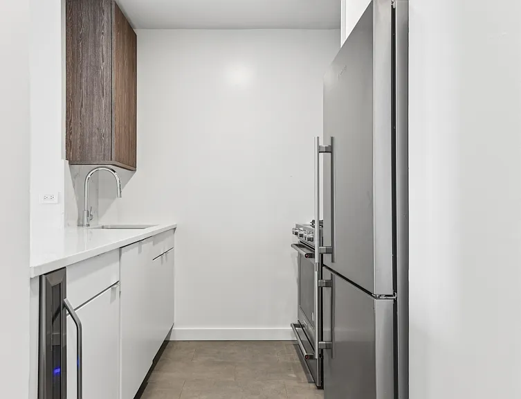 520 W 43rd St #34F — Photo 5