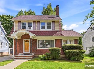1481 Endicott Terrace, Teaneck, NJ 07666
