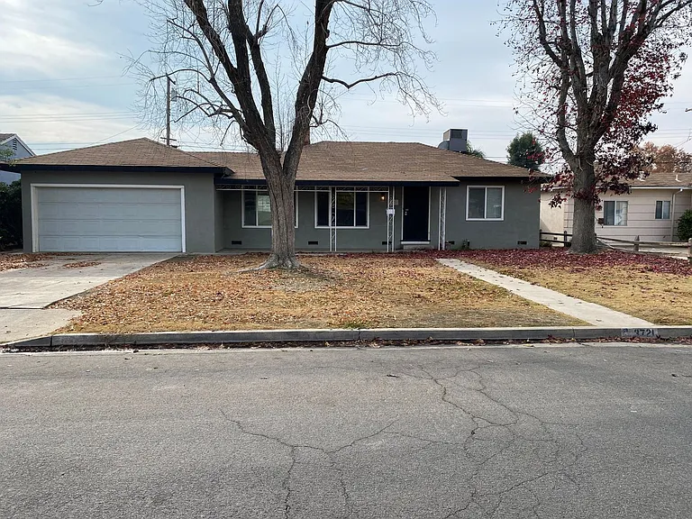 3721 Navajo Ave — Photo 1