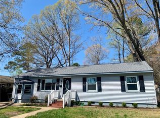 822 Burton St, Hampton, VA 23666