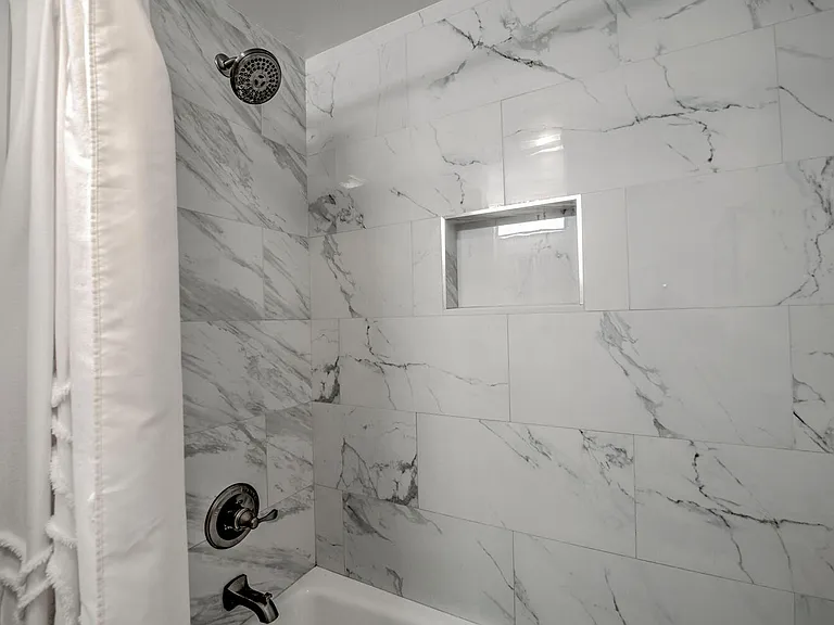 shower and bathtub