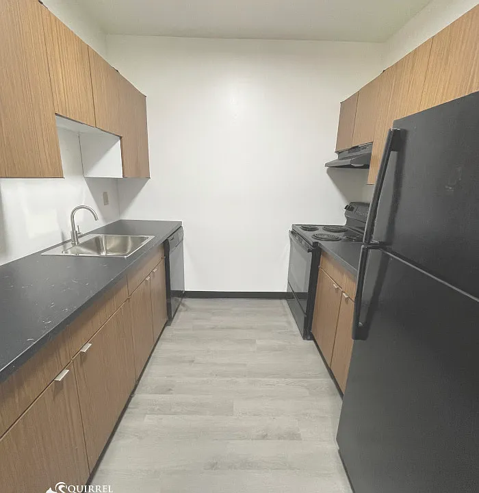 6350 Forward Ave #14