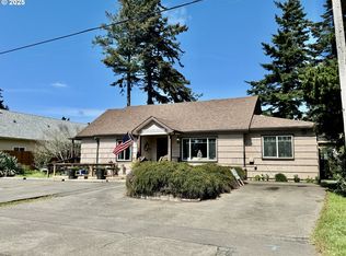 1495 8th St, Florence, OR 97439