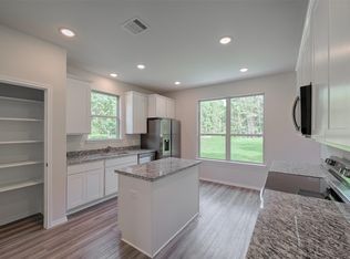 5277 E Park Ln, Montgomery, TX 77316