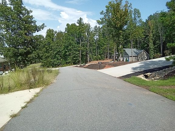 4th image of 1718 Plantation Loop