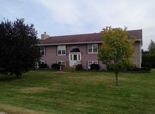 22215 86th St, Salem, WI 53168
