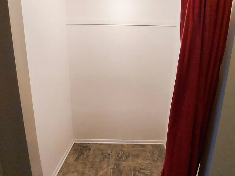 311 Pleasant Ave #404 — Photo 15