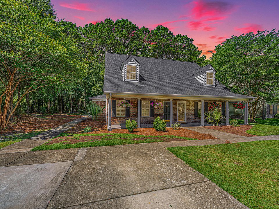 1st image of 2080 Kings Gate Ln