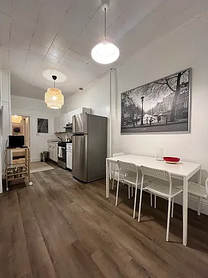 Rented by Dwell Residential Inc | media 2