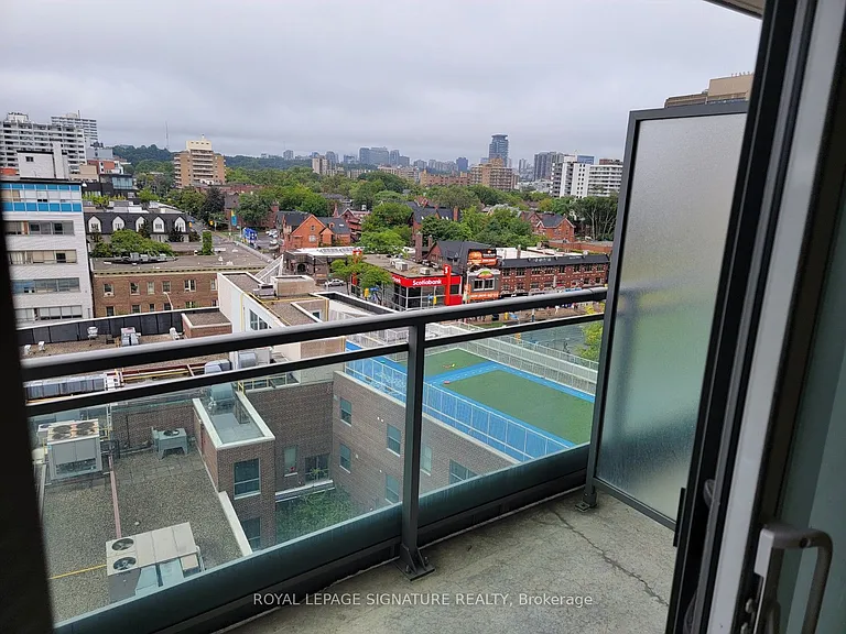 736 Spadina Ave #906 — Photo 9